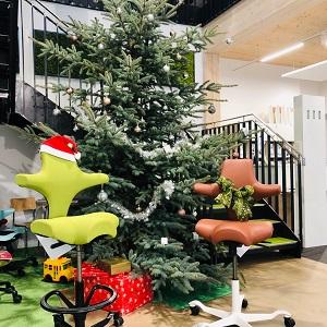 WIR WÜNSCHEN EINE TOLLE ADVENTSZEIT :) WIR WÜNSCHEN EINE TOLLE ADVENTSZEIT :)